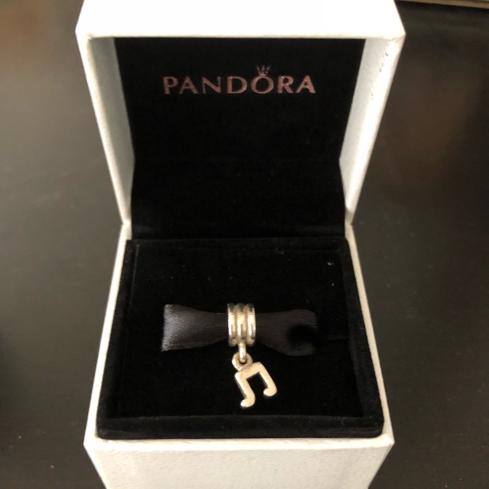 Retired Pandora music note charm